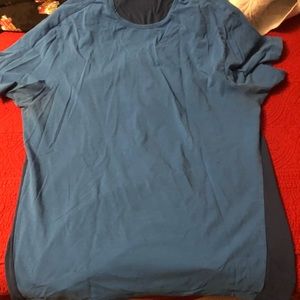 Lululemon Men’s XL shirt good condition